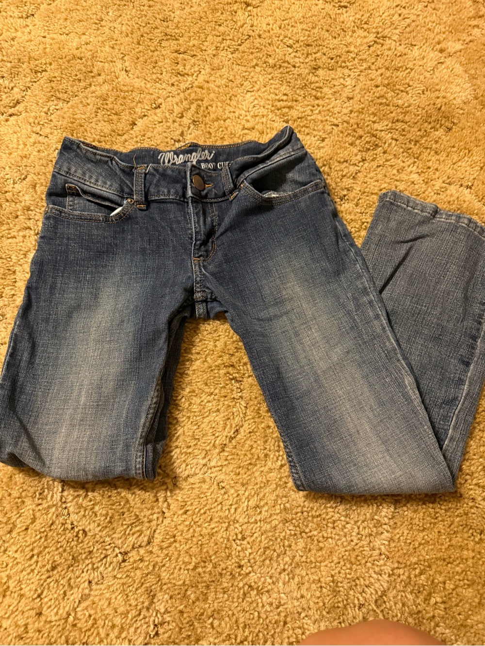 Wrangler Women's Boot Cut Jeans in Medium Blue Wash